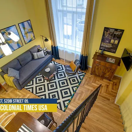 Little Americas Colonial Times Apartment *