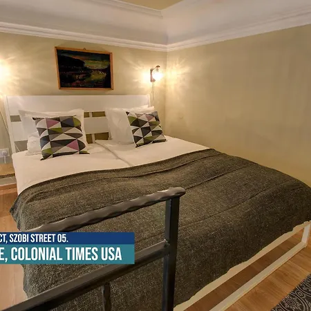 Little Americas Colonial Times Apartment