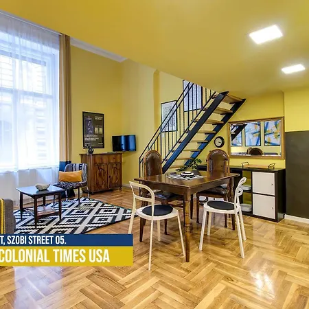 Little Americas Colonial Times Apartment